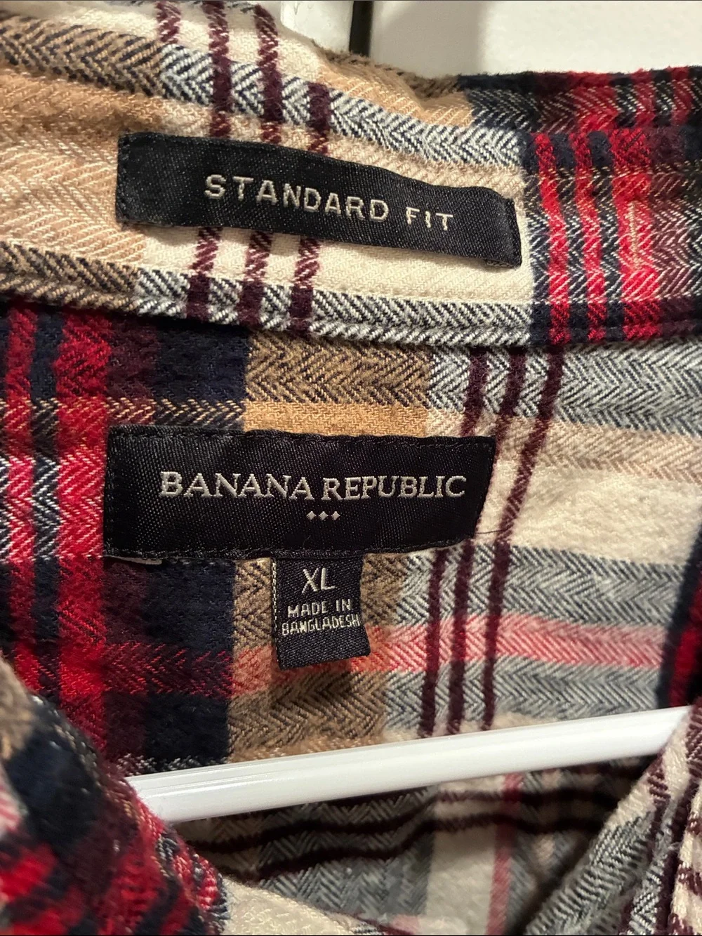 Banana Republic Men’s Red, Tan, Cream & Black Plaid Button-Front Shirt